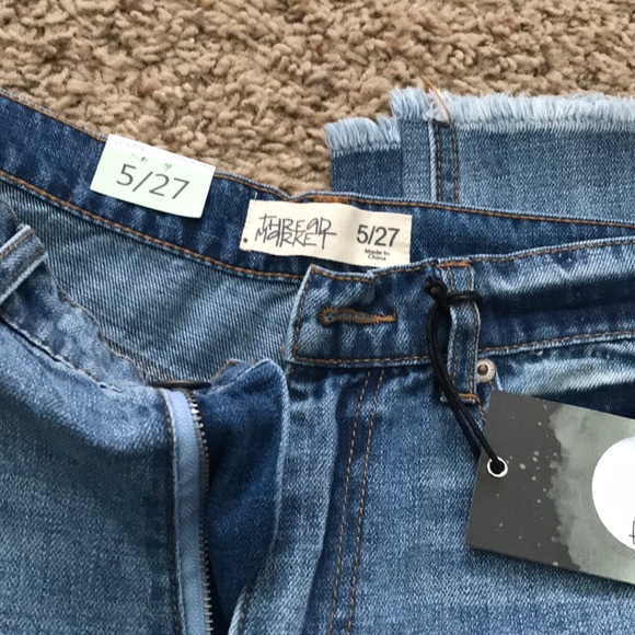 (SOLD) - Picture 2 of 4